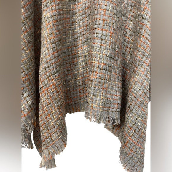 NWT Chico’s Plaid Tweed Ruana Wrap Fringe Fall Fashion Preppy One Size - Picture 10 of 11